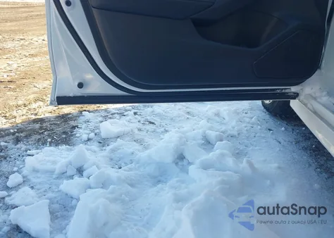 2023 Honda Civic Touring z USA, uszkodzony, nr VIN 2HGFE1F91PH300709